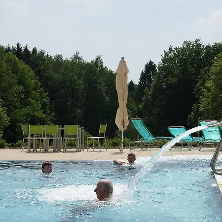 Landgasthaus Sockenbacher Hof بيت ضيافة 3*